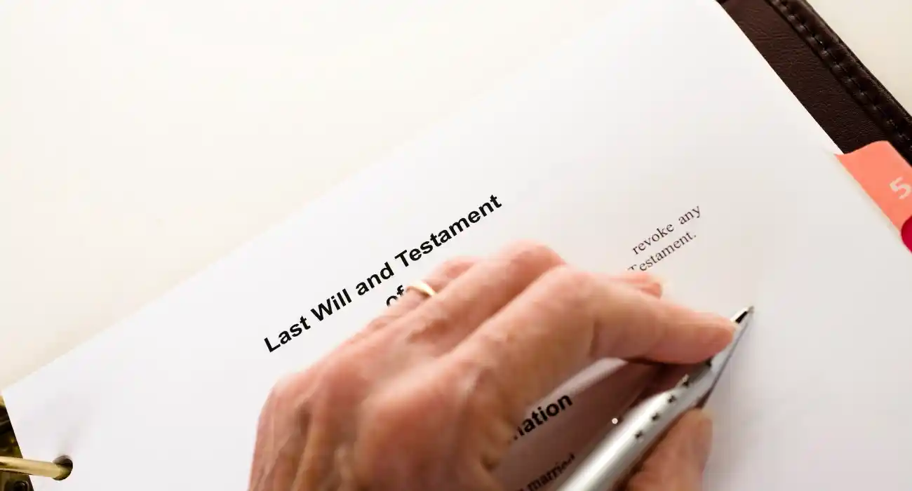 Who can contest a will or trust in Boca Raton, Florida?